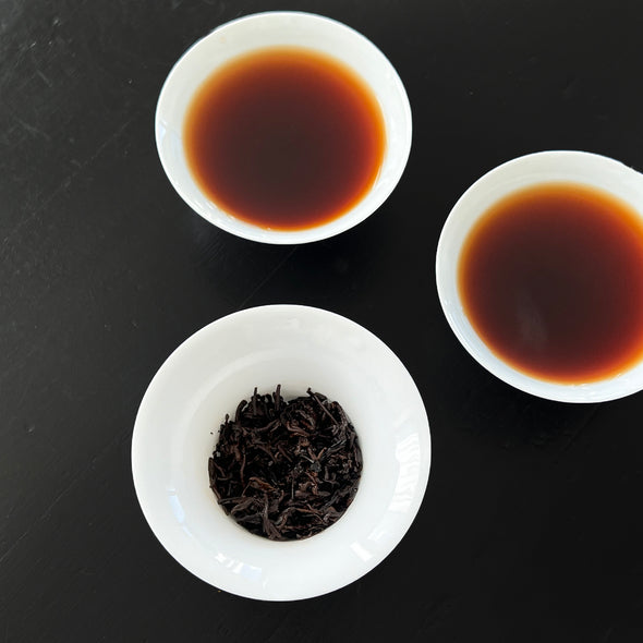 China: Shi Nian Chun Tuocha Box 2014 Shou Puerh