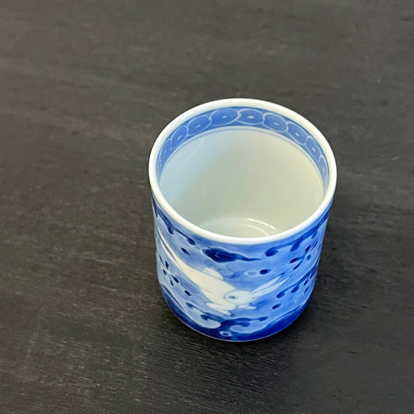 Handpainted Arita Porcelain Teacup RAI-61