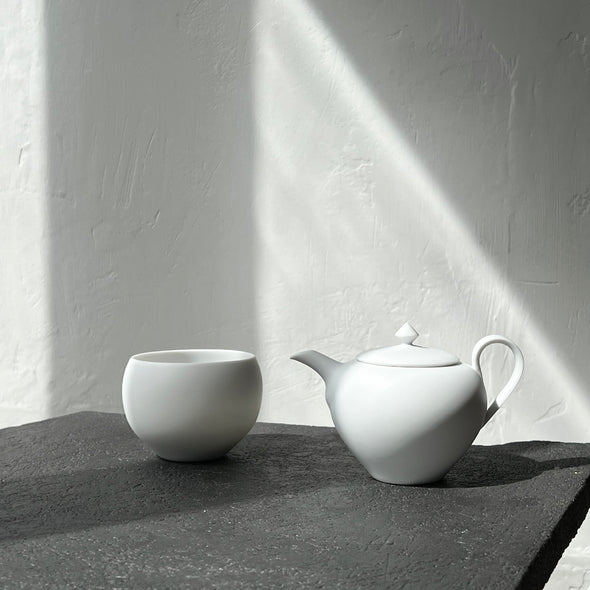 Satin Porcelain Teapot 150ml