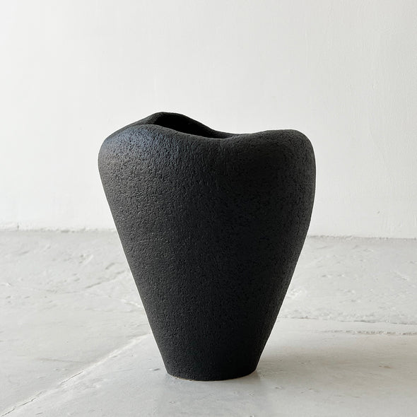 Black Stone Wave Vase