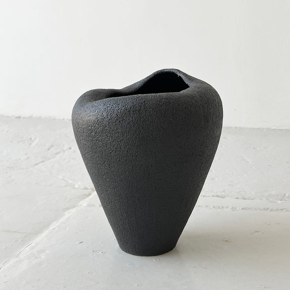 Black Stone Wave Vase