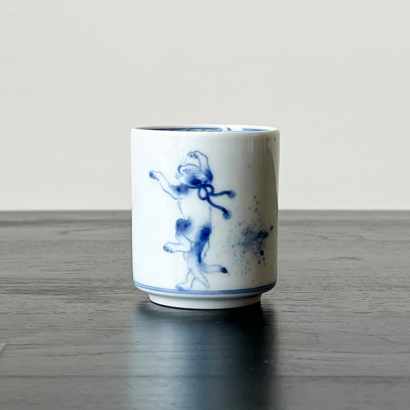 Handpainted Arita Porcelain Teacup RAI-67