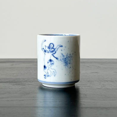 Handpainted Arita Porcelain Teacup RAI-67